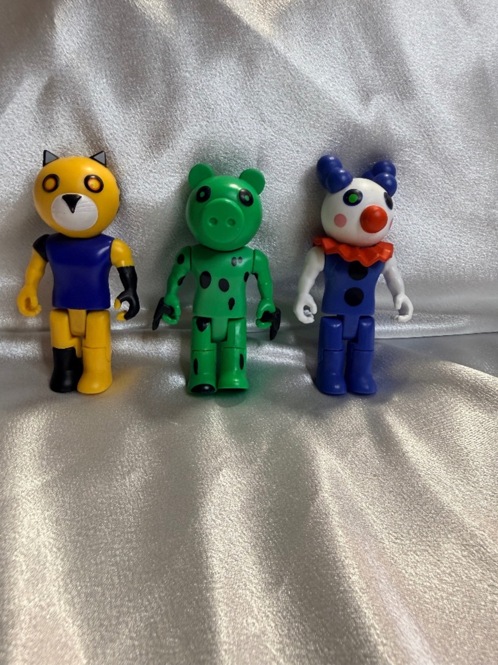 Piggy Roblox Action Figures Lot of 3 Tigry Clowny and Little Brother